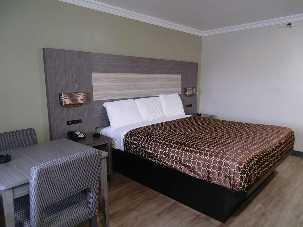 Americas Best Value Inn-Rialto Phòng bức ảnh